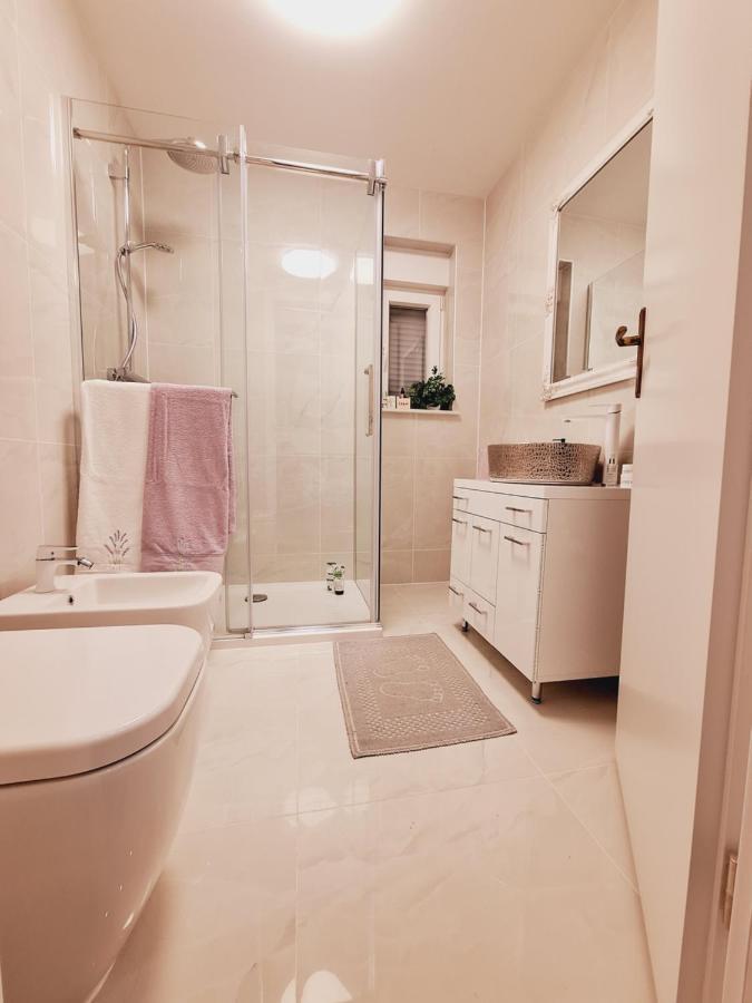 Appartement Apartman Maja **** à Šibenik Extérieur photo