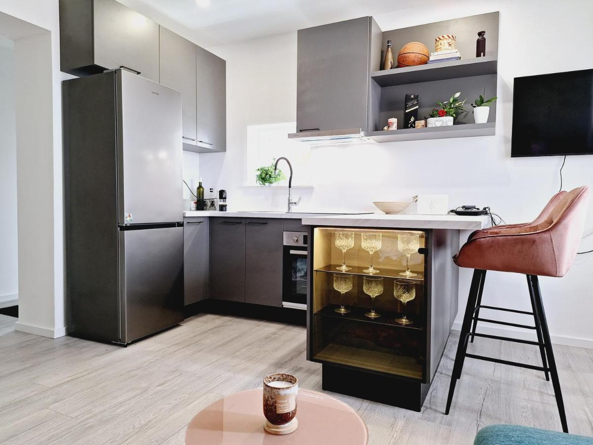 Appartement Apartman Maja **** à Šibenik Extérieur photo